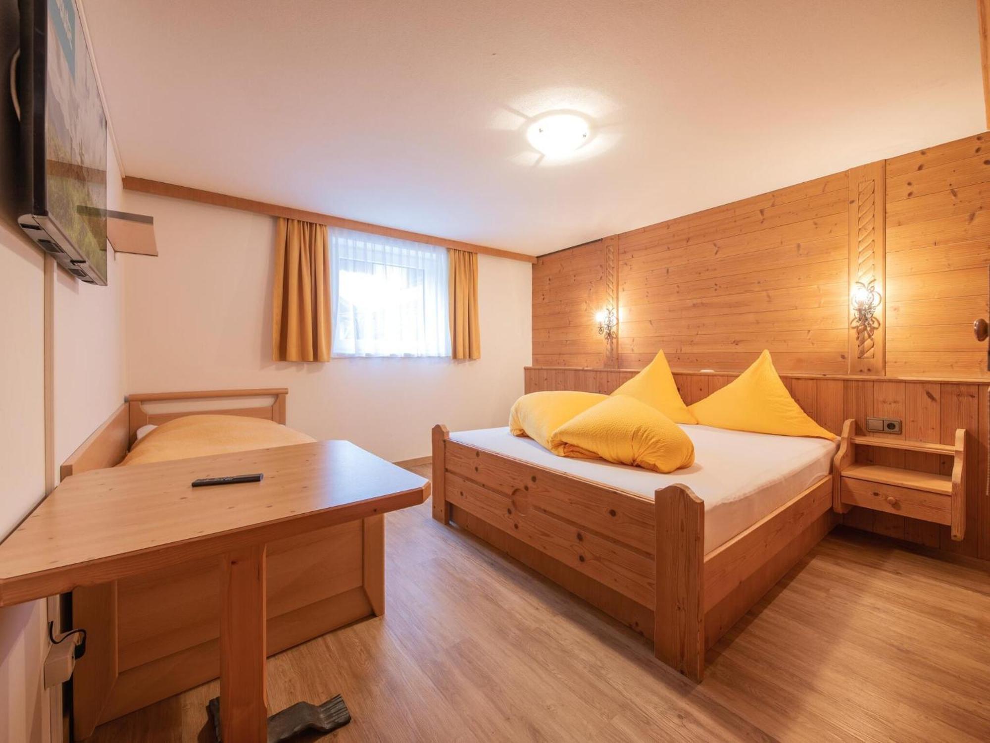Flat With Sep Entrance On Ground Floor In Neustift Apartment Neustift im Stubaital Bagian luar foto
